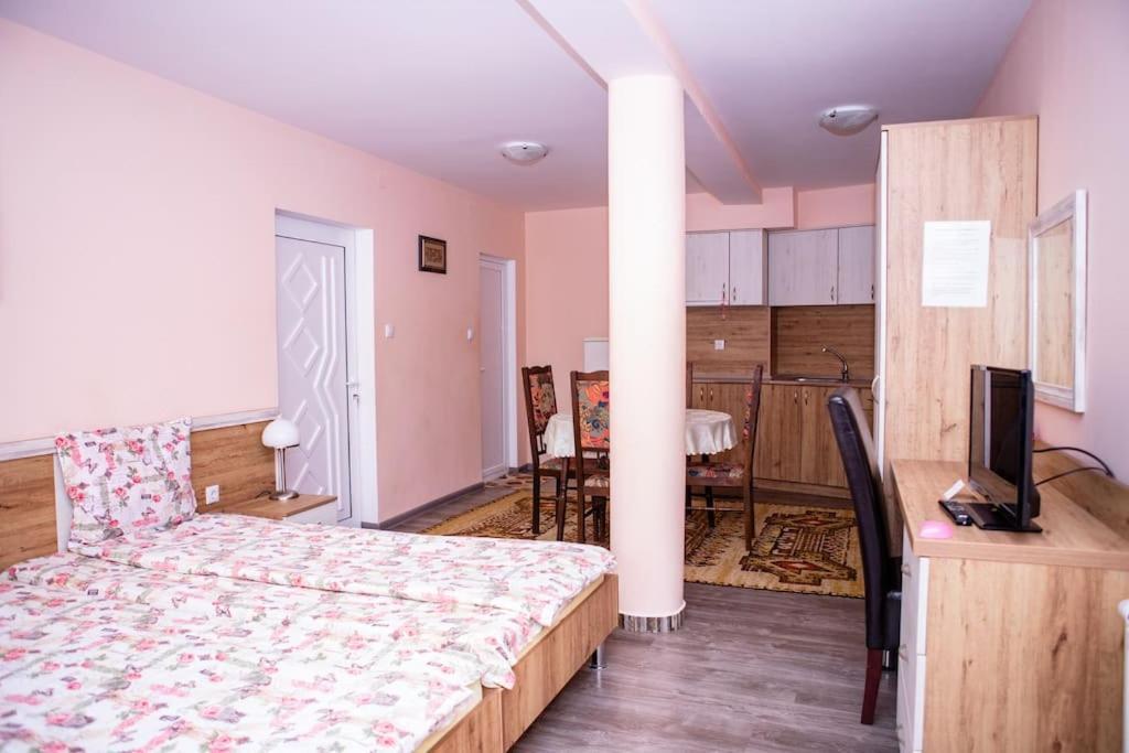 Hotel Lucky 2 Paweł Banja Zewnętrze zdjęcie